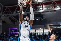 TJD替补出战高效得分，数据栏全面开花，球队新希望崛起